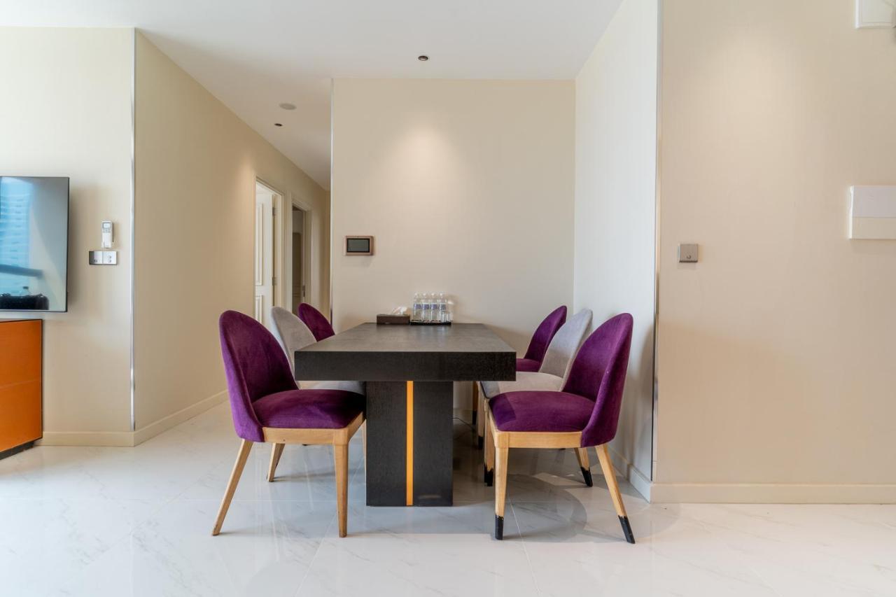 The Rixx Madison Apartment