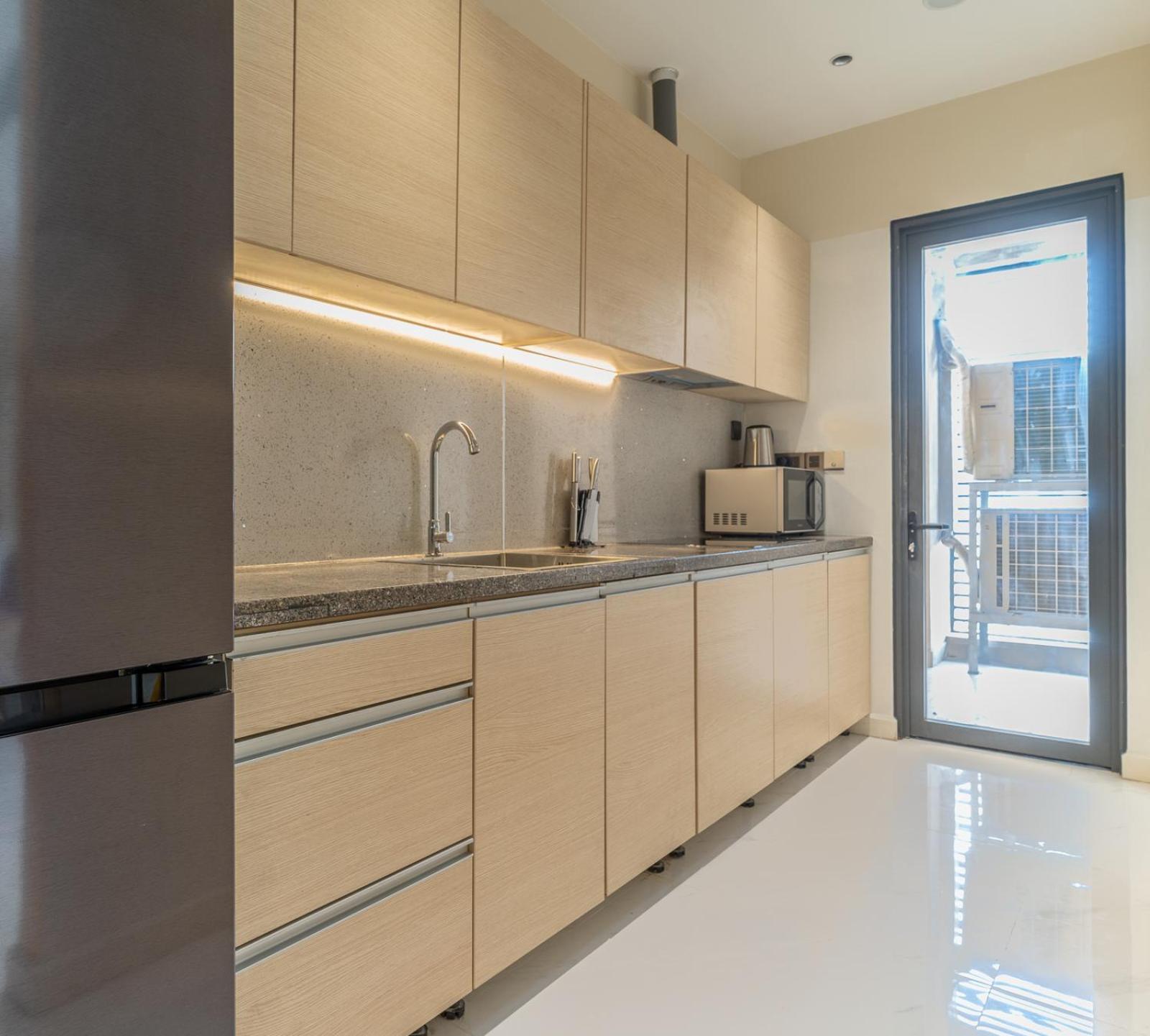 The Rixx Madison Apartment