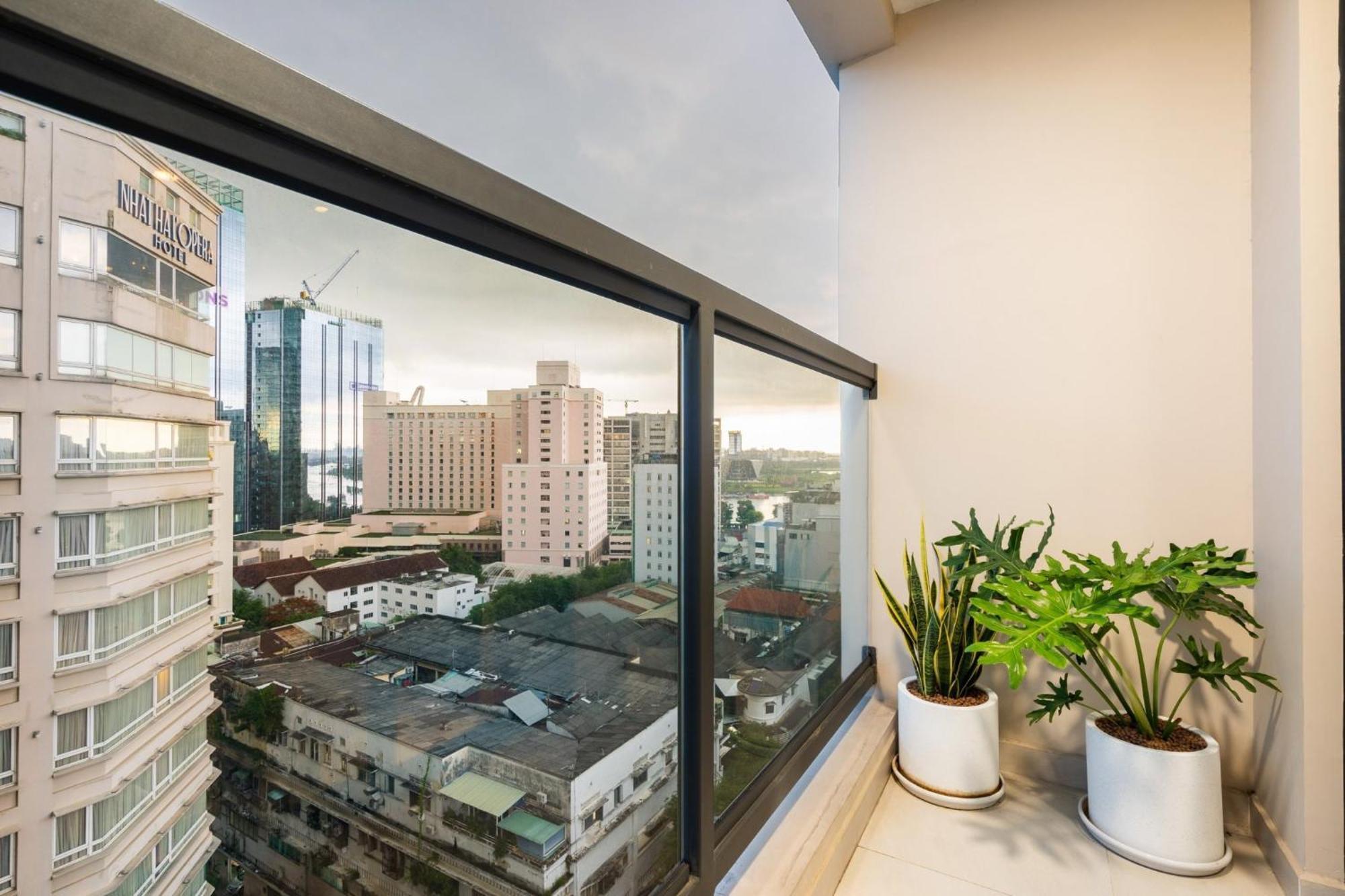 The Rixx Madison Apartment